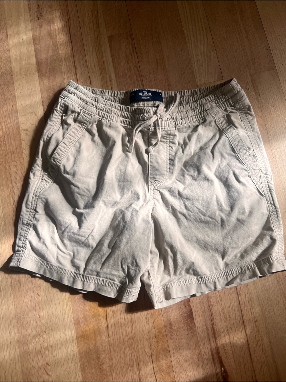 Hollister Light Beige Athletic Drawstring Men’s Shorts